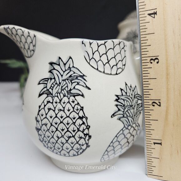 Vtg Signature Housewares Black Pineapples & White Lidded Sugar Bowl Dish Set / 2 - Picture 10 of 12